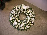Open White Wreath