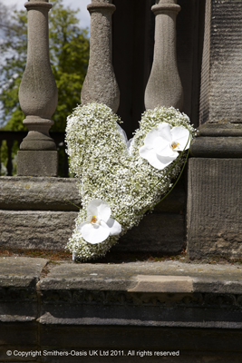 Modern Gypsophilia Orchid Heart